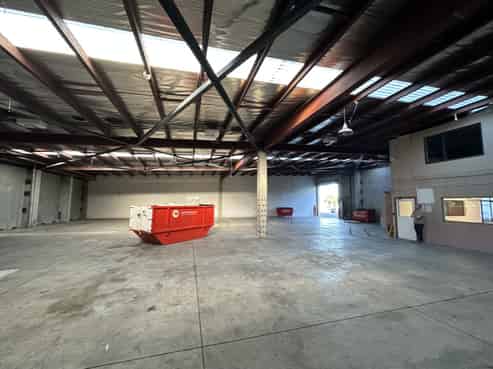 Quality Warehouse & Office