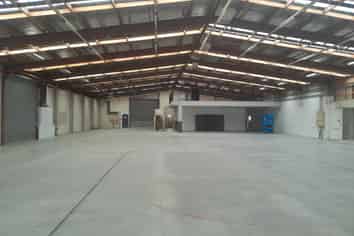 Quality small industrial in Railway Avenue