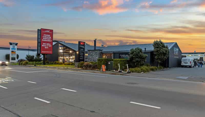 1027 Ferry Road, Ferrymead