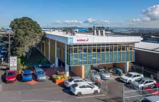 Rare Self Contained Commercial Facility 