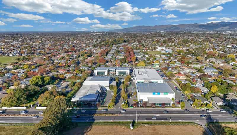 92 Russley Road, Russley