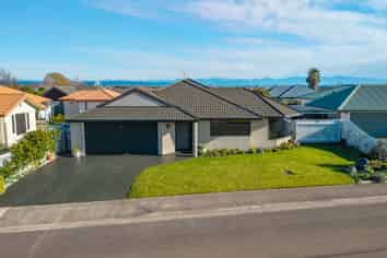 40 Tyree Drive, Stoke
