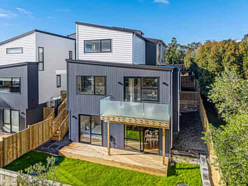 51D Browns Bay Road, Browns Bay