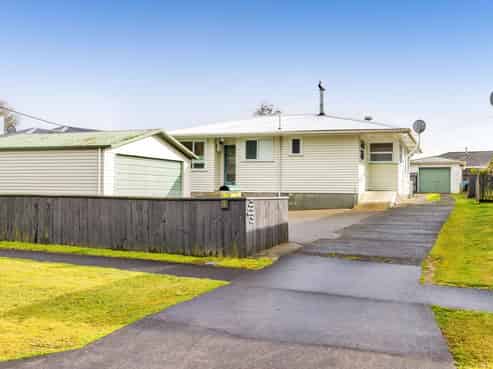 4 Regan Street, Stratford