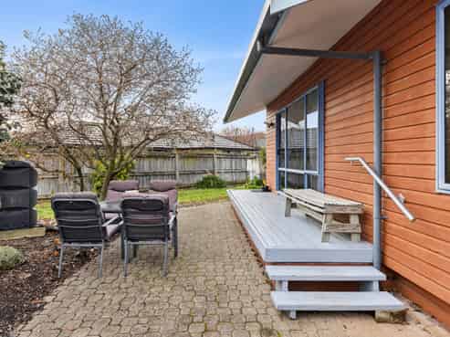 21 Elmsdale Close, Richmond