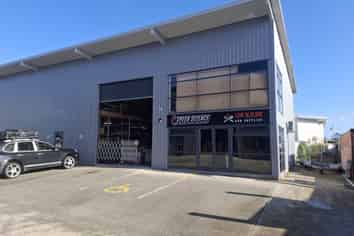 KUMEU QUALITY UNIT