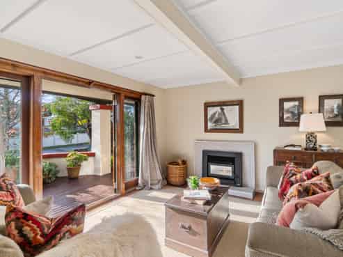131A Vauxhall Road, Devonport