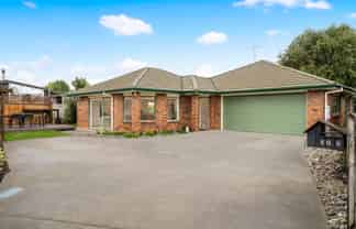 10b Landon Place, Pukekohe