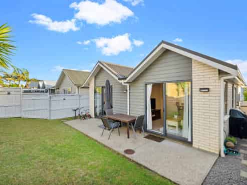 50 Cape Cod Drive, Gulf Harbour