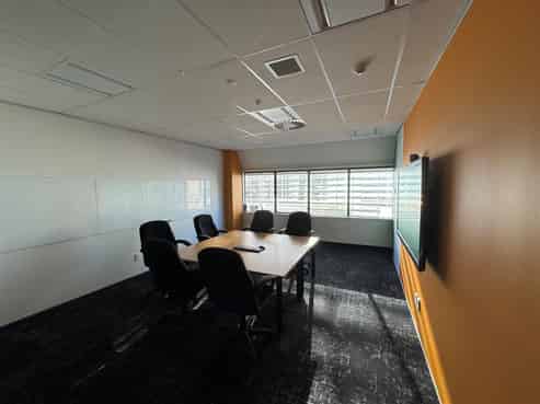 Well located Te Aro floor | 725sqm