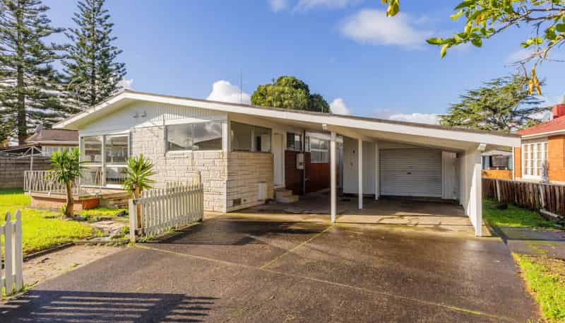 1 & 2/9 Fencible Place, Otahuhu