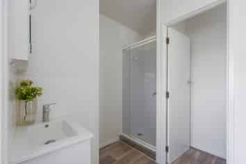1 & 2/9 Fencible Place, Otahuhu
