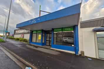 Retail space with roller door