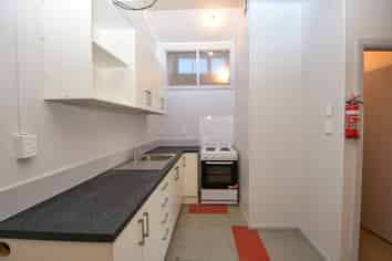 4/1 Nelson Crescent , Carterton