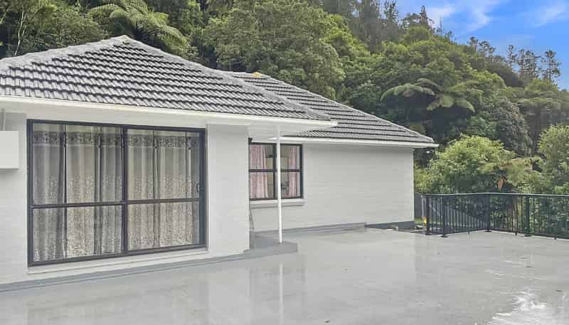 A/70 Sunny Grove , Wainuiomata