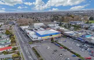 28 Bishopdale Court - retail, services and food