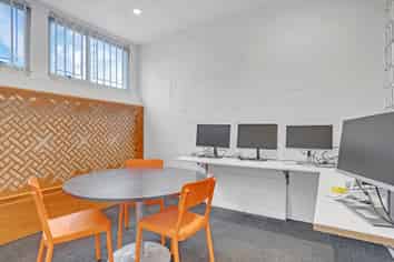 Barrington Street retail/office - 88.9sqm