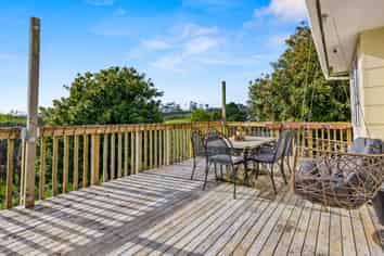 61 Mcentee Road, Waitakere
