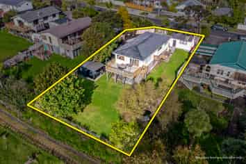 61 Mcentee Road, Waitakere