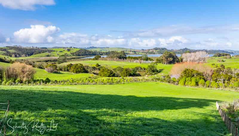  Petley Road, Paparoa