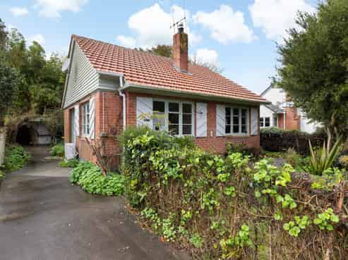 12 Galway Avenue, Hamilton East