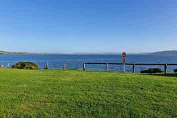 20 Manaia View Road, One Tree Point