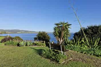 20 Manaia View Road, One Tree Point