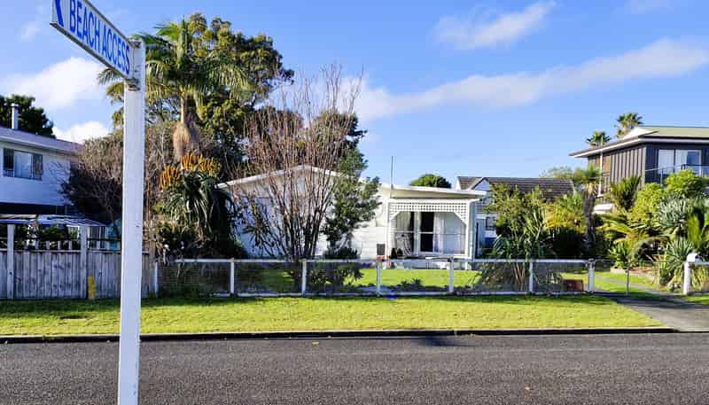 20 Manaia View Road, One Tree Point