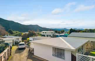 25 Moana View Road, Waikawa