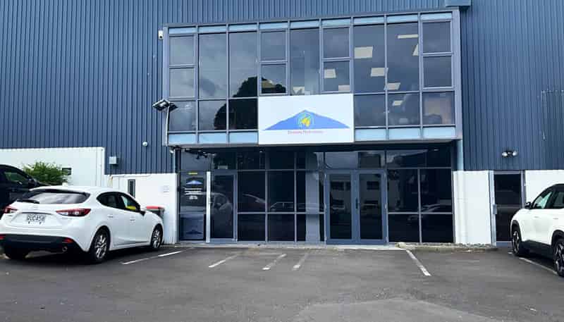 322 New North Road, Kingsland