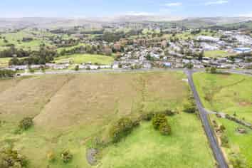 2 Prictor Rd, Wellsford