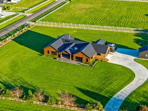 2 Pheasant Lane, Aokautere