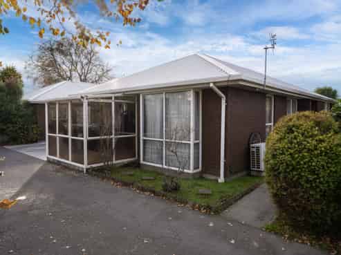 3/8 Peverel Street, Riccarton