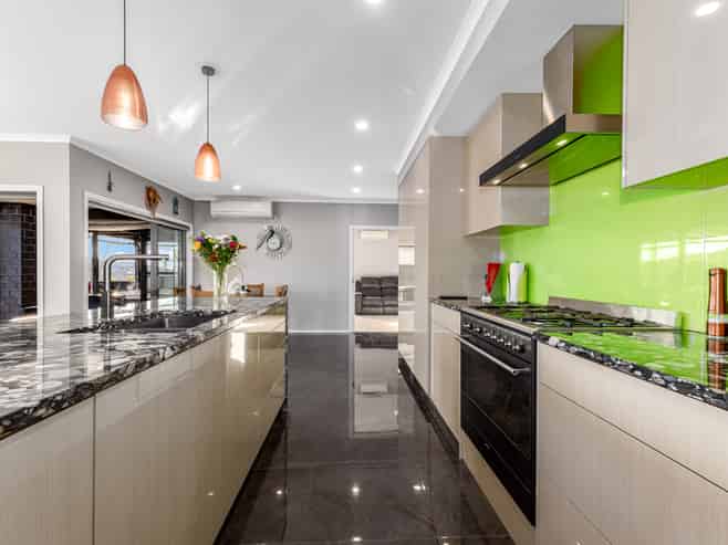 10 Omaka Place, Aotea
