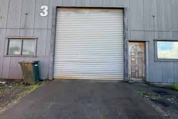 Heavy Industrial Unit with Yard - Glendene