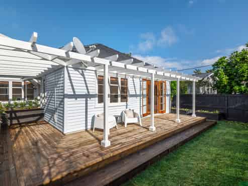 7 Nelson Avenue, Northcote Point