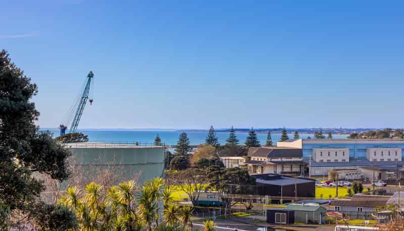 32 Ngamotu Road, Moturoa