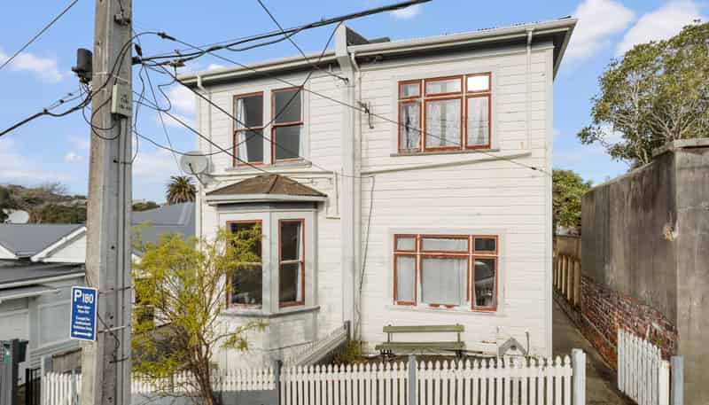 35 Colombo Street, Newtown