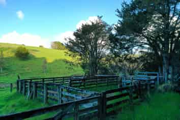 34 Wairere Valley Road, Paparoa