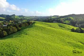 34 Wairere Valley Road, Paparoa