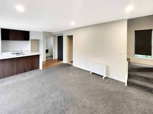 7/3 Best Street, Wainuiomata
