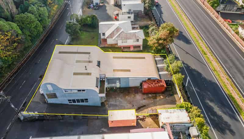 320 Hebden Crescent, Belmont