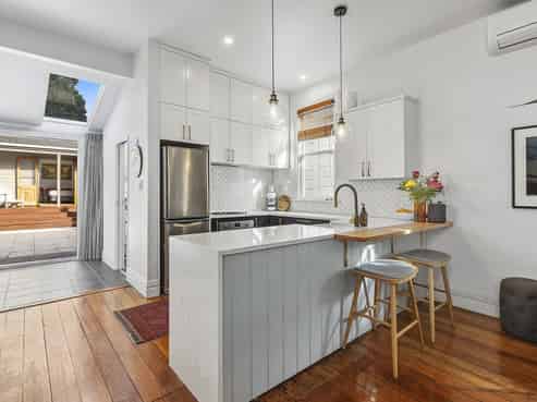 63 Herald Street, Berhampore