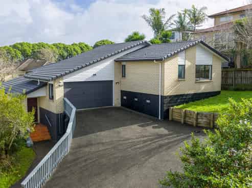 28 Fairchild Avenue, Goodwood Heights