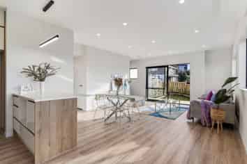 Auckland - Address withheld