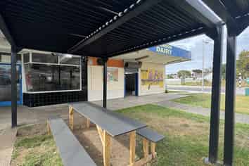 71sqm corner positioned retail in Mt Albert