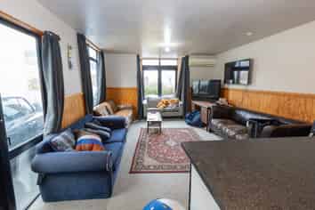 7 Howe Street, North Dunedin