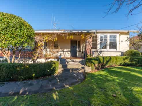 24 Hatton Street, West End