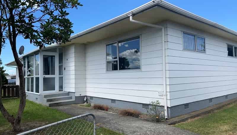 28 Heather Street, Levin