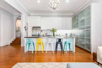 13 Tinakori Road, Thorndon